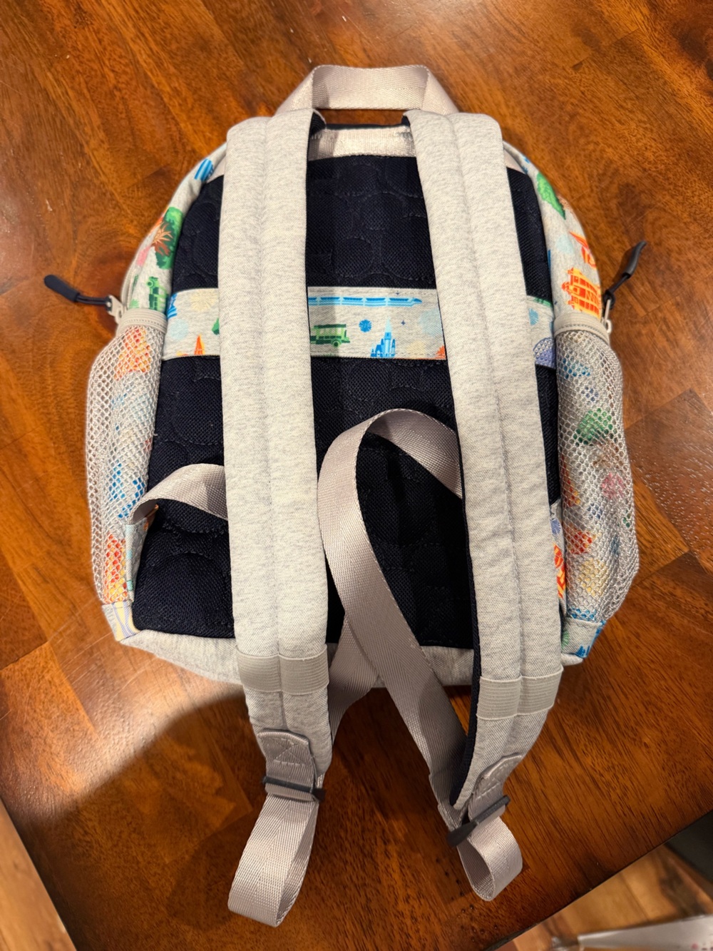Mini Disney Backpack - Picture 2 of 6